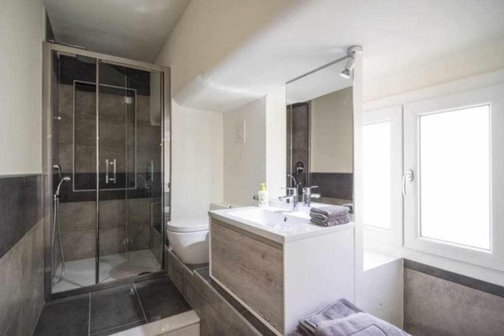Appartement Duomo With Lovely Terrace Milaan